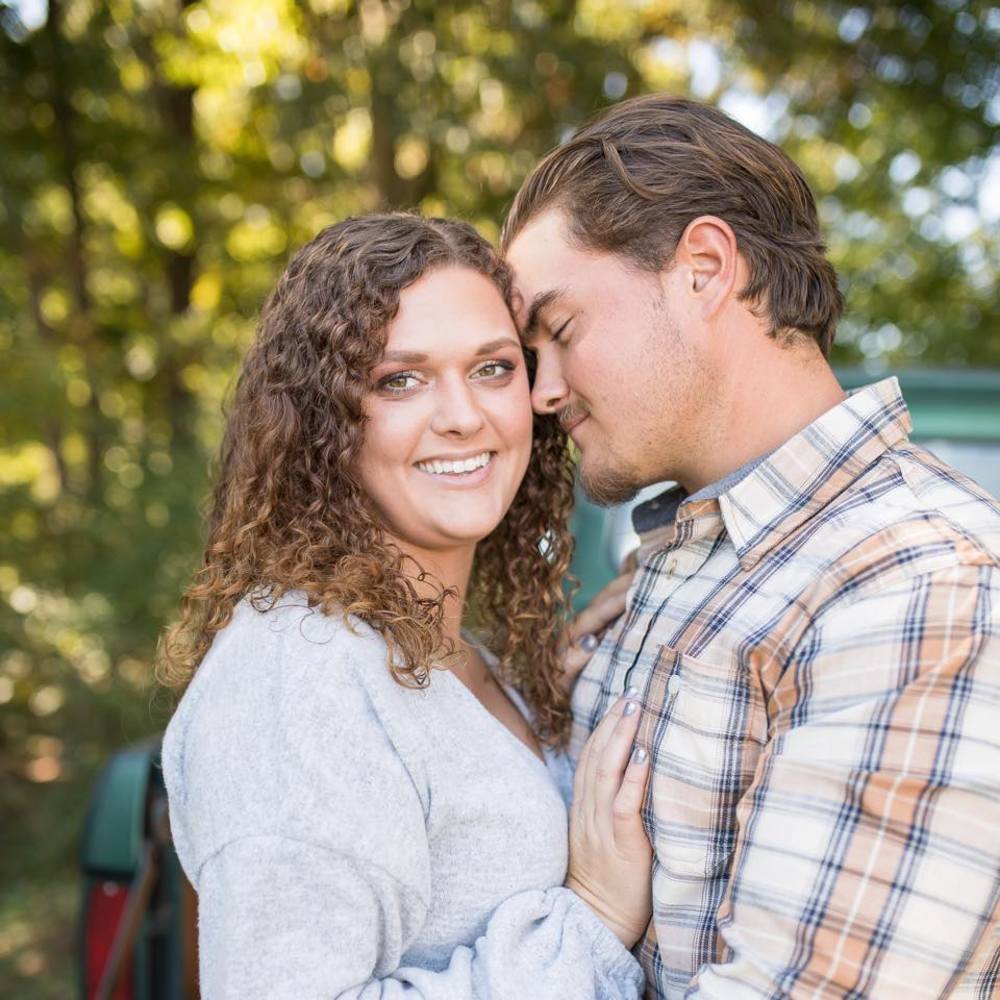 Meet your Posher, Shana